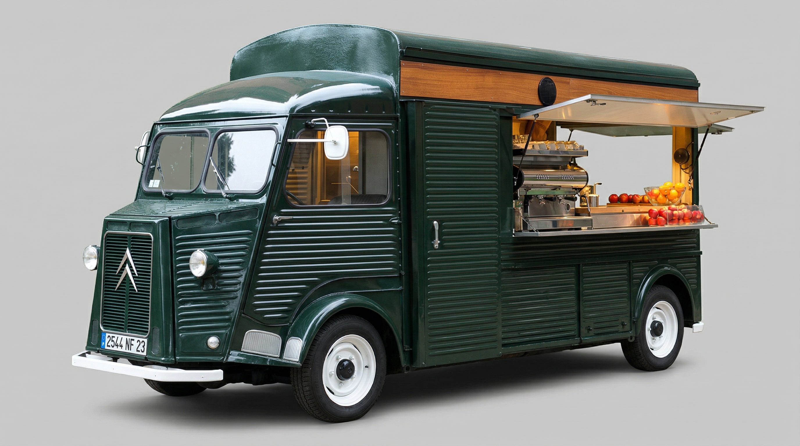 Retail Commercial Vehicles on a Modular EV Platform